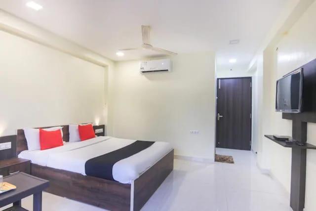 The Living Space Lonavla Exterior foto