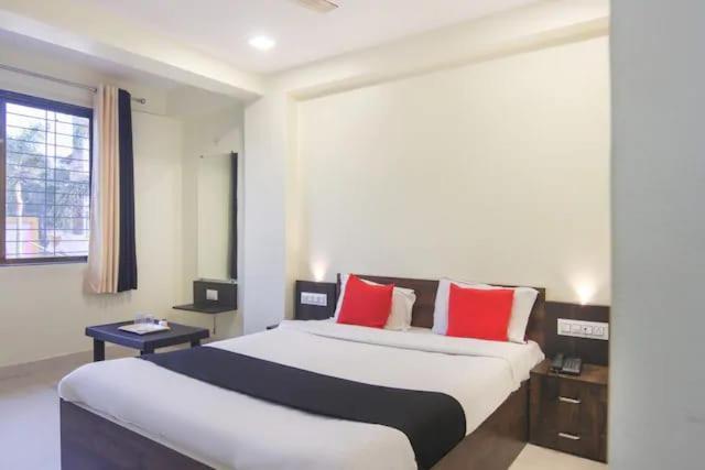 The Living Space Lonavla Exterior foto